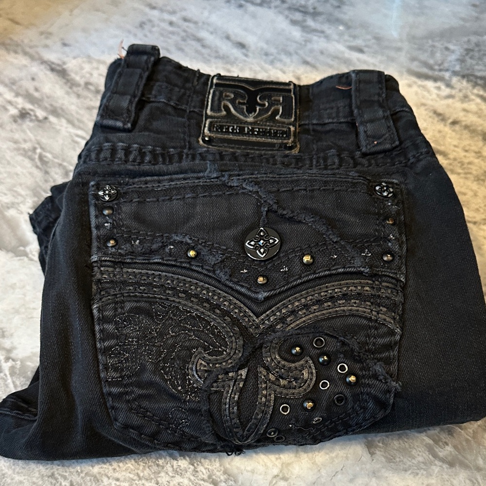 Mens rock revival jeans 33x34